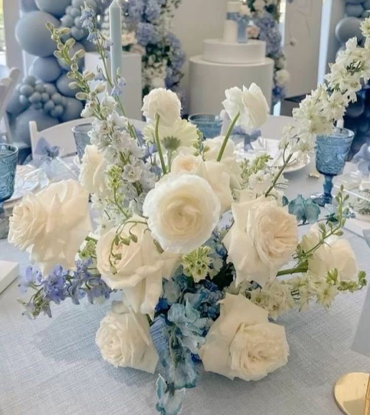 Affordable Wedding Table Centerpieces